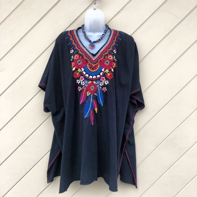 Johnny Was poncho top (size: L) | EcoChic Boutique